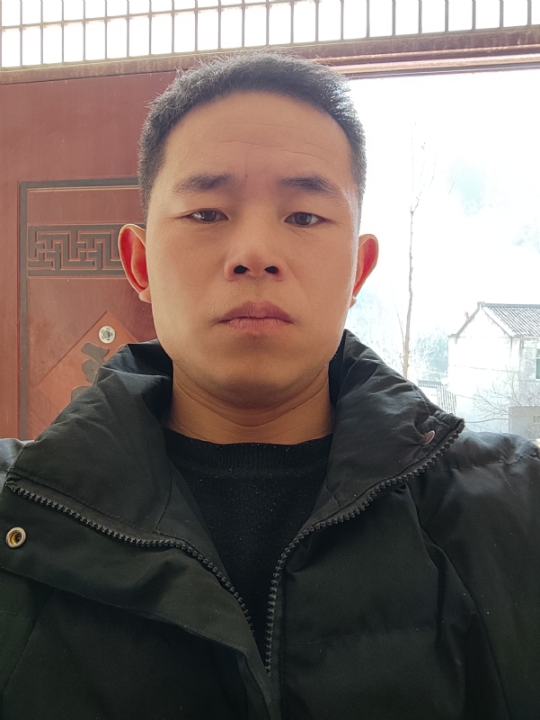 勇敢的成长的第一张照片--十堰王婆说媒