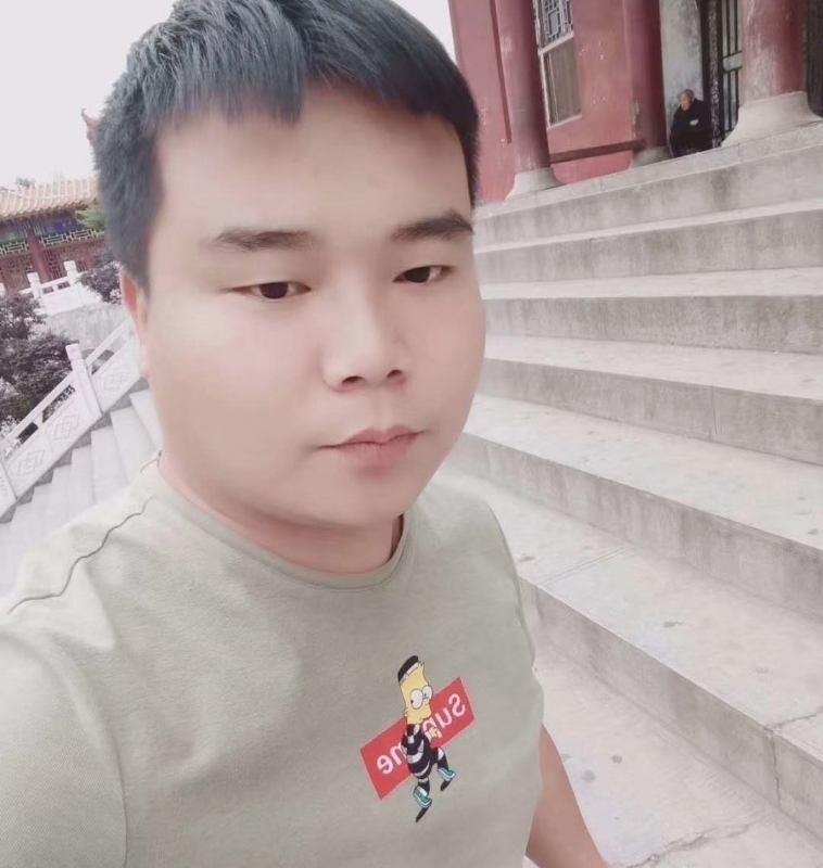无邪的第一张照片--十堰王婆说媒